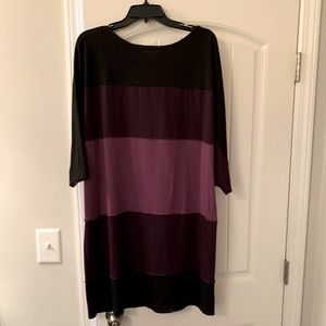 Super cute Knee length color block dress